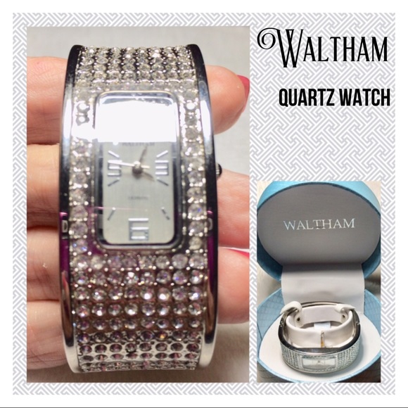 Waltham Accessories - 💎Ladies Waltham Silver Bangle Watch w/Crystals